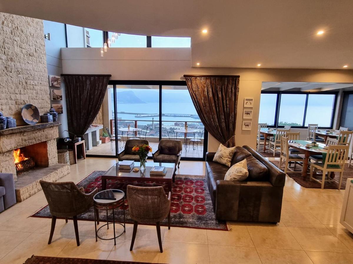 Mariner Guesthouse & Villa Simonʼs Town Екстериор снимка