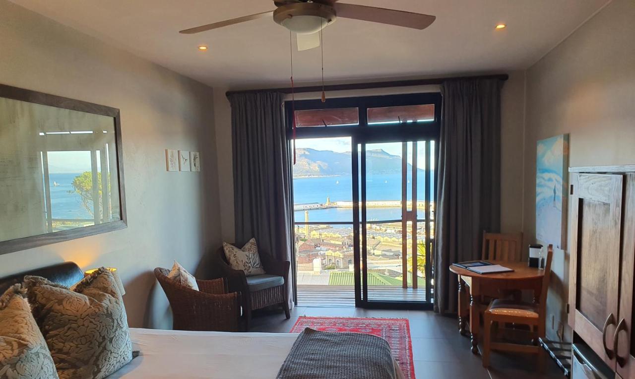 Mariner Guesthouse & Villa Simonʼs Town Екстериор снимка