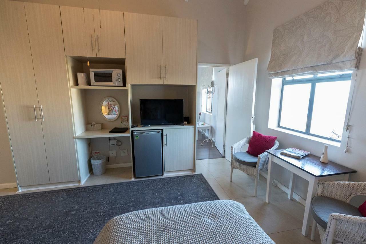 Mariner Guesthouse & Villa Simonʼs Town Екстериор снимка